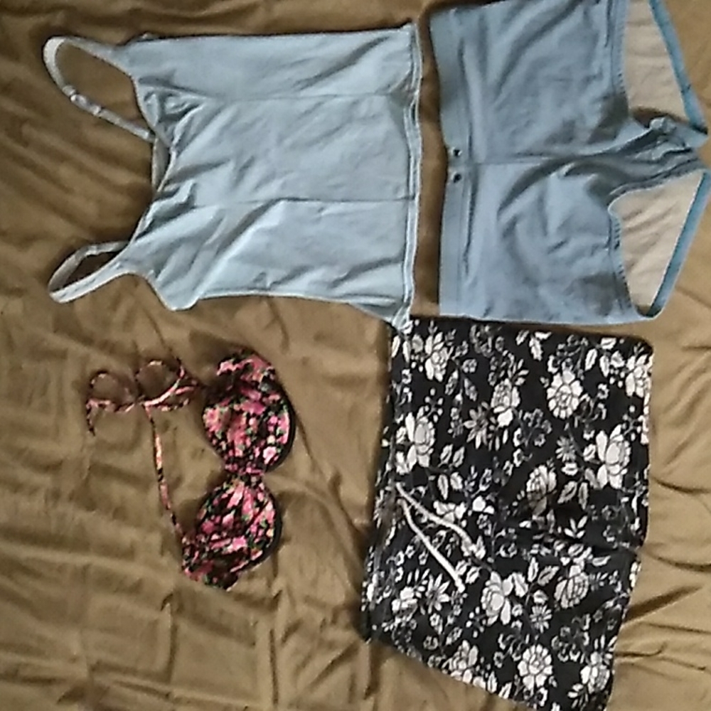 Mix & matched swimwear bundle